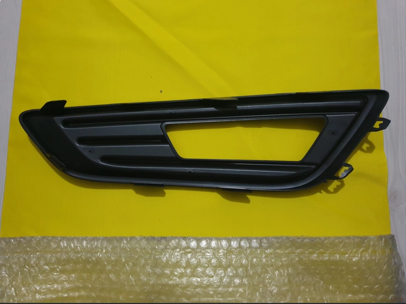 resimler/genel/f1eb15a298aa ford focus sag sis cercevesi sifir orjinal
